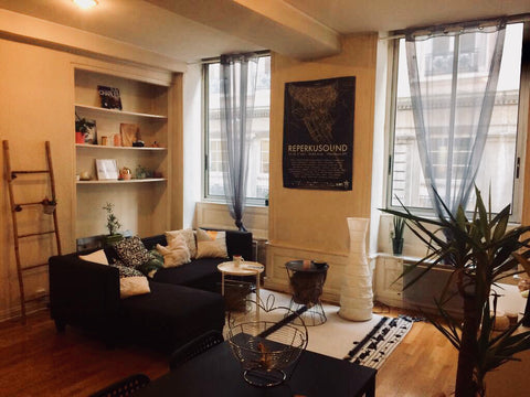 Appartement situé à deux pas de la Place des Terreaux et de L’Opéra. Quartier tr Lyon, France Charmant appartement sur la presqu’île lyonnaise. Private room in rental unit vacation rental 22163398