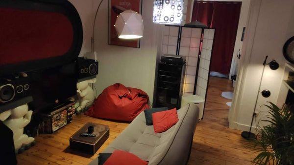 Bienvenue dans mon univers.<br />Ici vous serez chez moi mais comme chez vous.<b Saint-Gilles, Belgium Chez Julien :) Studio Meublé Entire condo vacation rental 53933111