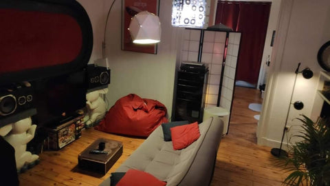 Bienvenue dans mon univers.<br />Ici vous serez chez moi mais comme chez vous.<b Saint-Gilles, Belgium Chez Julien :) Studio Meublé Entire condo vacation rental 53933111