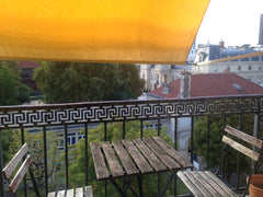 Proche des transports : 5  min à pied du métro Denfert-Rochereau (lignes 4, 6 et Paris, France Paris 40 m2 Denfert Rochereau - balcon avec vue Entire rental unit vacation rental 19697537