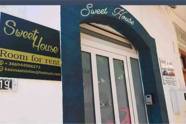 Lovely , new cosy and warm apartment in a central location of Mallia. Spacious , Heraklion, Greece Economical Cosy Apartment In The Heart Of Malia Tiny home vacation rental 30281956