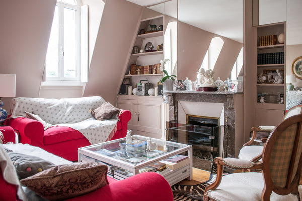 Particularly quiet and warm, you will know how to appreciate this apartment.<br  Bordeaux, France Luxury flat in Paris 16 - Village d'Auteuil Entire rental unit vacation rental 7334982