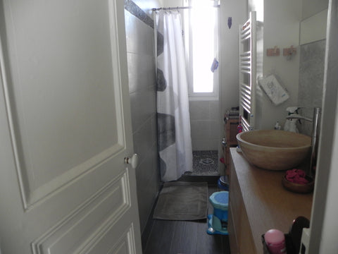 Appartement refait à neuf il y a un an. Lumineux, zen, accueillant et chaleureux Paris, France Zen dans le 13em :) Entire rental unit vacation rental 6008604