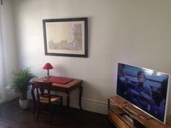 Logement confortable de 35 m2 dans un immeuble de type Haussmanien. A 30 min à p Paris, France Appartement 2 pièces 17EME Entire rental unit vacation rental 10739054