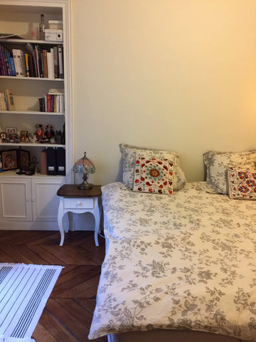 Bedroom to let (15 m2) in charming flat where are leaving 2 persons (dad and dau Paris, France Beautiful bed room in city center Private room in rental unit vacation rental 16336262