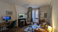 Charmant T2 de 38 m² idéalement situé au coeur du 10em arrondissement a 50 m du  Paris, France Charmant T2 - Canal Saint Martin Entire rental unit vacation rental 2985623