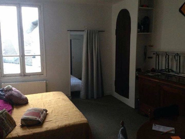 Cozy living room with big bed for 2 persons in Paris 6eme (Latin). Even possibil Münster, Germany 2 person 18m^2 room in City Center! Private room in rental unit vacation rental 9838850