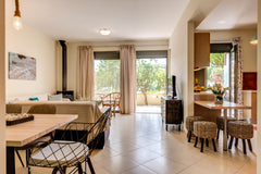 Just 10 metres from the beach of Chrissi Akti and 4km from the city of Chania, C Chania, Greece Chryssi myHome. 10metres from the beach Entire rental unit vacation rental 18338424