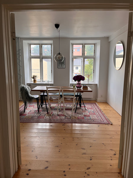This cosy apartment is located in the heart of Vesterbro, a area with green area Copenhagen, Denmark Lovely, spacious flat in the heart of Vesterbro Entire condo vacation rental 665920719023170086