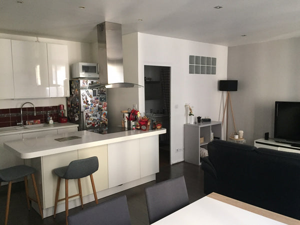 Appartement moderne fonctionnel pouvant accueillir 2 voyageurs (1 chambre avec u Lyon, France T2 à 10 min de Gare Partdieu et Presqu’île Entire rental unit vacation rental 39945420