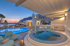 Centrally located in Kalymnos, Kalypso Studios is only 50 metres from Myrties Be  H Hotel Kalypso Private room in serviced apartment vacation rental 39615960