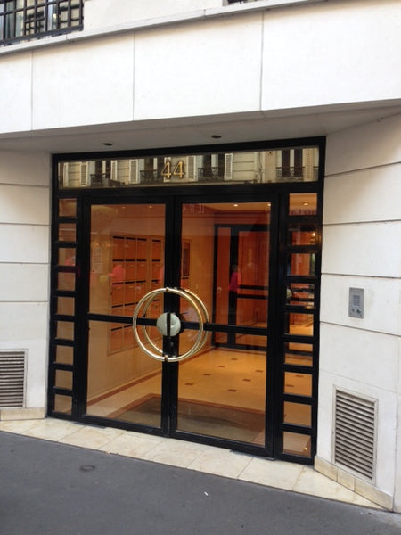 Mon logement est proche de Le Bistrot des Dames, Pathé Wepler, Montmartre et Le  Paris, France Studio 20m2 rue des Dames Entire rental unit vacation rental 16411630