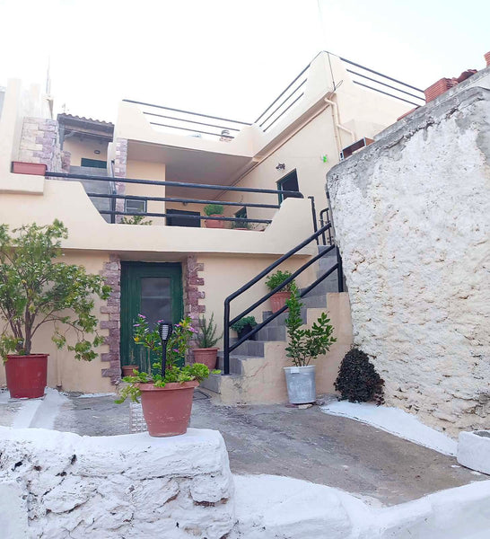 Relax with the whole family at this peaceful place to stay.<br />Feel all the lo  Local Color - Chamezi (Hamezi) Traditional Village Entire home vacation rental 696749860539030892
