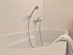 Die Wohnung selbst ist ruhig gelegen im 4. Liftstock eines typischen Altwiener B Vienna, Austria Wipplingerstrasse – Historisches Wien Entire rental unit vacation rental 38341492