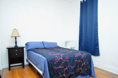 Great spot in Astoria (voted one of the best places in NYC). Five minute walk to Bellmore, NY Rental unit in Queens · 1 bedroom · 2 beds · 1 private bath Private room in rental unit vacation rental 42657328