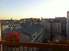 Located in the center of Paris, in the "11ème arrondissement" in a quiet street. Paris, France Charming flat in Paris with balcony Entire rental unit vacation rental 14053625