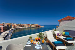 Dreamy and elegant… a marvelous apartment located in the heart of the Old Port o Chania, Greece 1924 suites Terrace Entire rental unit vacation rental 23247009
