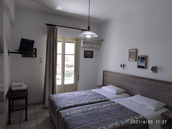 Balcony<br />Large veranda/terrace you can relax<br />Quiet and practical locati Mpatsi, Greece Studio (3) with kitchen and ensuite toilet (25m2) Entire rental unit vacation rental 48995597