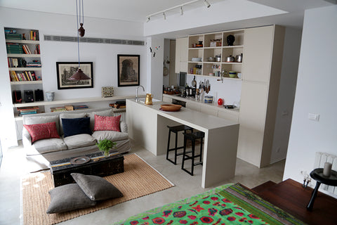 A modern, tastefully decorated, fully equipped studio in an excellent location,  Athens, Attica, Greece Stylish and cozy studio apartment! Entire rental unit vacation rental 8546315