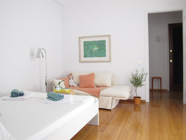 Located in the heart of Classic Athens, a 3 minute walk from Syntagma Sq. (direc Athens, Greece Quiet Retreat on Foodie Street Entire rental unit vacation rental 13951605