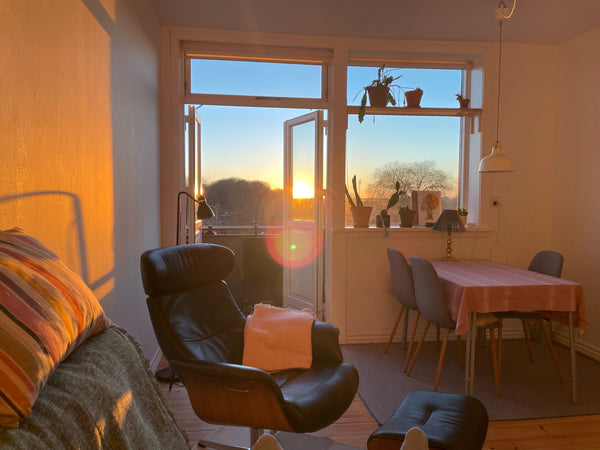 Skøn to værelses lejlighed i roligt kvarter lige ved bus 9A og tæt på S-tog (Sjæ Copenhagen, Denmark Dejlig lejlighed med skøn udsigt Entire condo vacation rental 658617054335147254