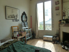 Hello,<br />Mon appartement est spacieux et très agréable à vivre. Il a le charm Paris, France Appartement typic parisien Private room in rental unit vacation rental 6898428