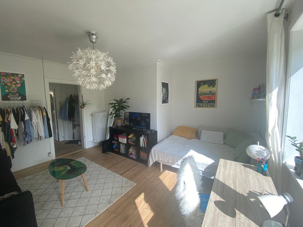 Enjoy a cozy fully furnished apartment located in the area Nordvest where you’ll Copenhagen, Denmark Private cozy apartment w. balcony next to Nørrebro Entire rental unit vacation rental 626448817154411679