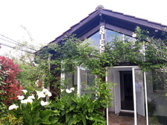 Charmante maison d'artiste a Bordeaux, rive droite. Idéalement située à 5 minute Bordeaux, France Bordeaux : charmante maison près de la Garonne Entire home vacation rental 27260636