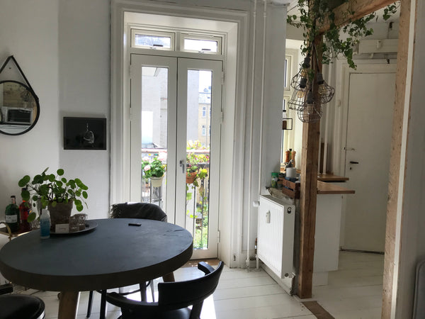 Cozy apartment in the heart of vesterbro <br />Two rooms, a little kitchen and a Copenhagen, Denmark Vesterbro Entire rental unit vacation rental 27413363