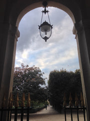 A sunny quiet space, minutes from the Louvre, in the heart or Paris, in a renova Paris, France Quiet sunny 1BR by the Louvre Entire rental unit vacation rental 1543250