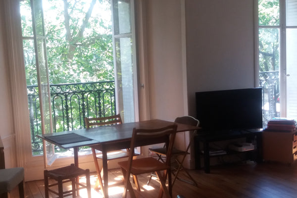 Mon appartement est un 2 pièces confortable de 50m2, très lumineux, plein sud, e Île-de-France, France Appartement hausmannien adorable, plein sud. Entire rental unit vacation rental 19488174