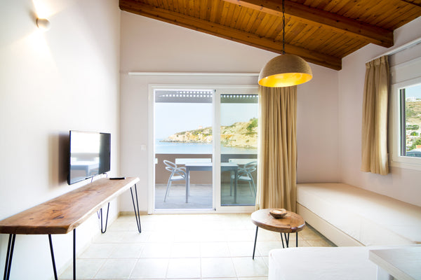 On the beach<br /><br /><b>The space</b><br />Imagine seeing the crystal-clear w Ligaria Athina Entire rental unit vacation rental 23693577