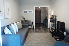 Urban  apt.  1' walking distance from metro.<br />Just  renovated apartment in a Athens, Greece Urban  apt / Metro 1' walk / Airport Line Entire rental unit vacation rental 24568268