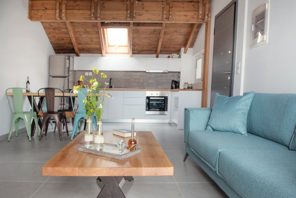 PanoramiKos is a stylish tile roof apartment with a modern design furniture. The Zürich, Switzerland PanoramiKos Entire rental unit vacation rental 17454269