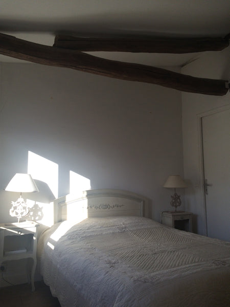 This is a 35m2 sunny and calm apartment. It’s a charming apartment with beams ex Paris, France A charming artist's apartment Entire rental unit vacation rental 8852290