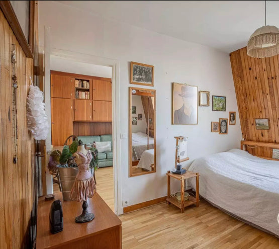 The appartment is located in Rue des Martyrs that is full of local shops and typ Paris, France Charming 2 rooms apartment in the heart of Paris Entire rental unit vacation rental 19311862