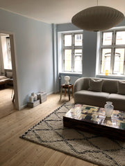 The apartement is located in the heart of Copehagen. The apartment is on the sec  Cozy scandi apartment in the heart of CPH Entire rental unit vacation rental 661404907016779411