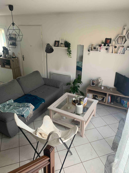 Cette maison située à 50m du tram arrêt « la vache ». Dans une résidence calme,   Maison proche Bordeaux tram à 50m avec jardin Entire home vacation rental 52671526