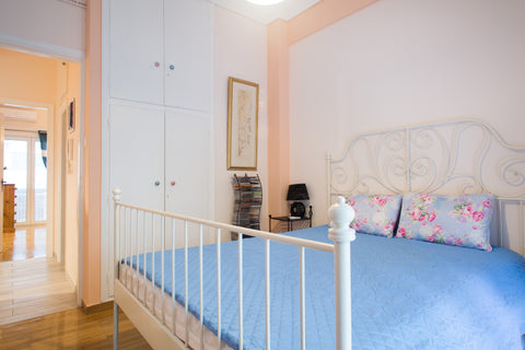 Brand new 2-bedroom flat, literally behind Goulandris Museum of Modern Art & 300 East Attica Regional Unit, Greece Quiet 2-bedroom flat, 10-minute walk to Syntagma Entire rental unit vacation rental 27494000