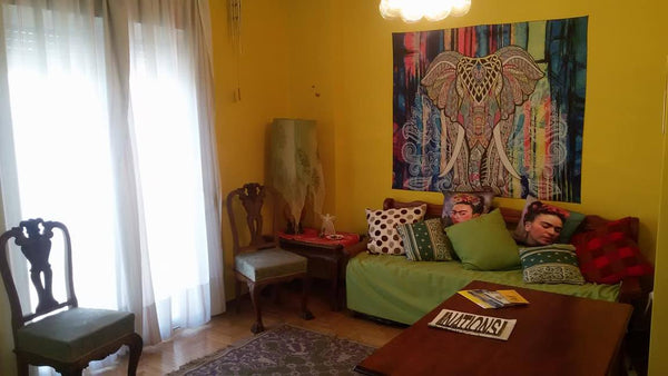 Bright apartment (60sq.m.) in 5th top floor with big front balcony and a narrow  Thessaloniki, Greece The Bright House with the Elephants in centre Entire rental unit vacation rental 19449508