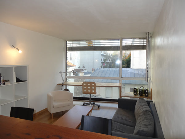 Appartement lumineux, confortable, dans un petit immeuble particulier. Pièce pri Paris, France Appt 2 pers - près de Montparnasse Entire rental unit vacation rental 9324059