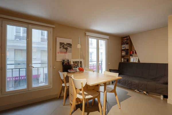 Paris, France Nice 47m2 in a lively neighborhood Entire rental unit vacation rental 7358874