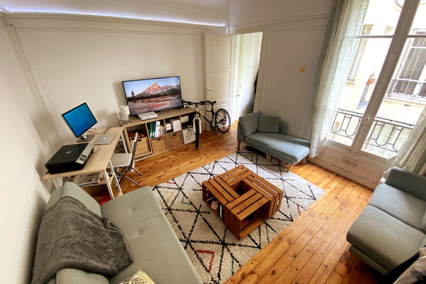 Simplifiez-vous la vie dans ce logement paisible et central.<br /><br /><b>Licen Paris, France Haussmannian - Between Champs Elysée and Monceau Entire rental unit vacation rental 20130788