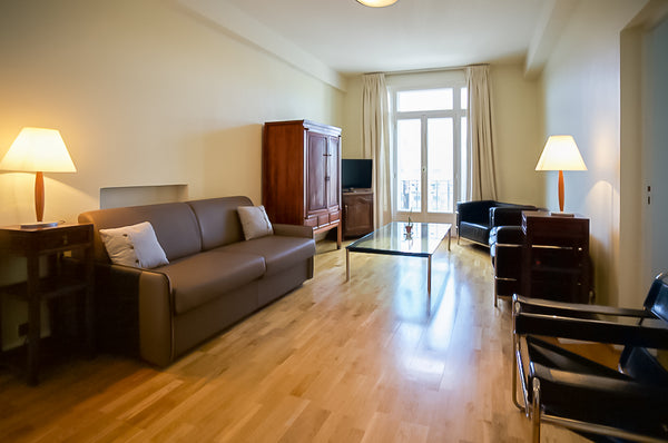 Great apartment in between Opera and Grands Boulevards, in the heart of Paris, c Paris, France Opera - Chauchat lovely large 2 bedroom Apartment Entire rental unit vacation rental 18910381