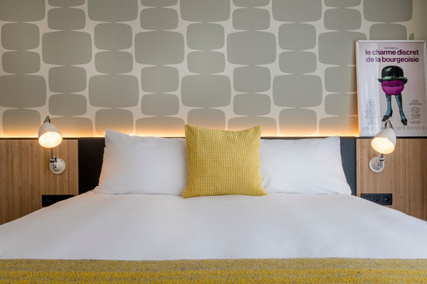 PREMIER SUITES Plus Antwerp are luxury serviced apartments located in the heart   PREMIER SUITES PLUS Antwerp - Penthouse Apartment Room in aparthotel vacation rental 27246421