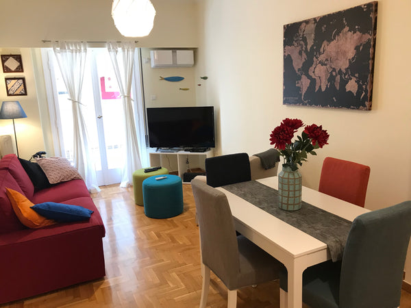 We will be happy to host you in our cosy & comfortable apartment located at a qu IT Elegant central flat for 4,RIGHT ON METRO STATION Entire rental unit vacation rental 33037398