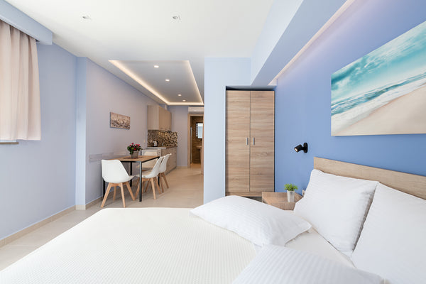Welcome to M City Apartments. This apartment is a part of a brand new complex in Chania, Greece M City Apartments ✩ 2 Guests ✩ 100m from the beach Entire rental unit vacation rental 47490391