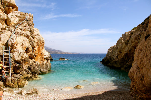 This is the perfect get away. Away from mass tourism, surrounded by beautiful na Greece Where Mountain meets the Sea in Karpathos Shared room in bed and breakfast vacation rental 12661350