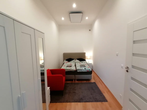 Set 300 meters walking distance away from the famous Vienna Volksoper and Genera Vienna, Austria New flat close to the city center Entire rental unit vacation rental 45147622