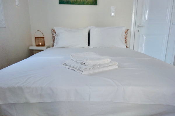 First floor, with two big verandas, clean studio in the centre of the picturesqu Heraklion, Greece Studio in the center of Sissi Entire rental unit vacation rental 13603209